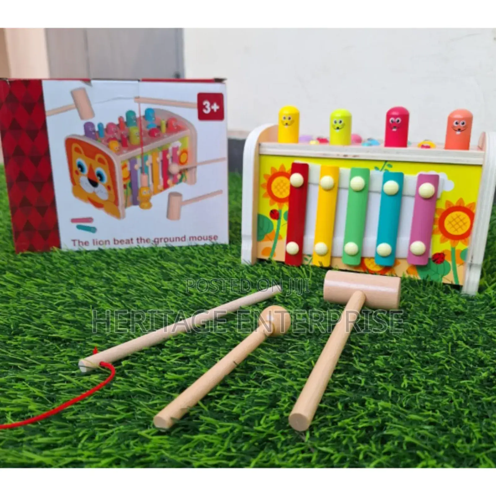 Kids Play Toys, Lion Beat the Ground,