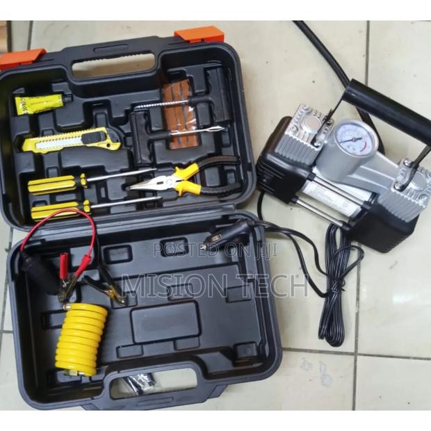 Portable Double Cylinder Car Air Compressor - main view