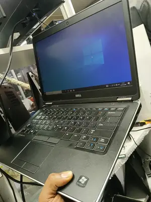Laptop Dell Latitude 7440 8GB Intel Core I5 SSD 256GB