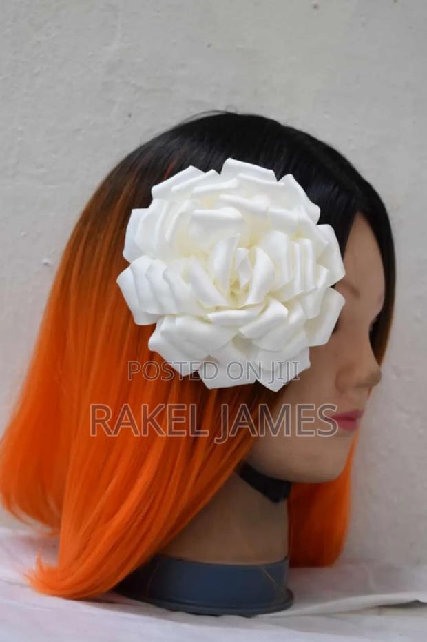 Ladies Brooch Flowers - thumbnail 2