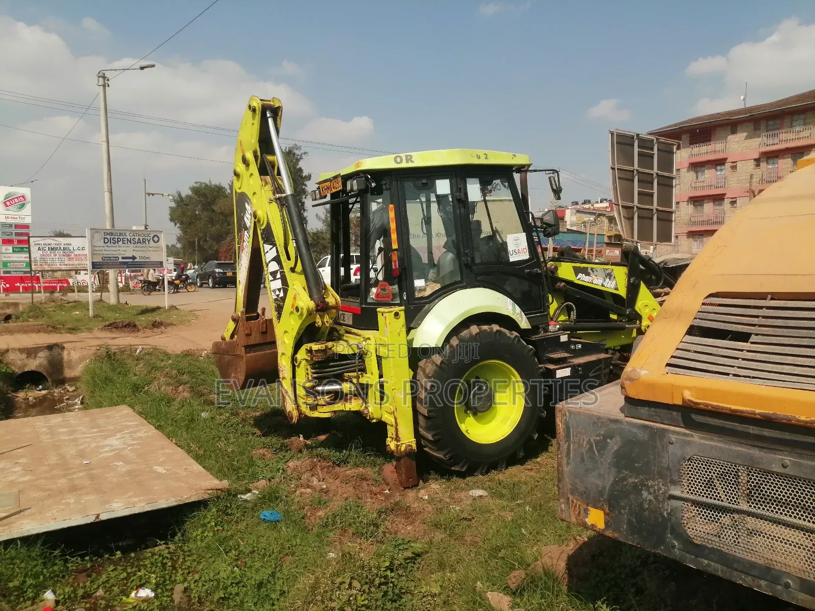 Graders, Backhoe, Wheeloader, Excavator, Rollers for Hire