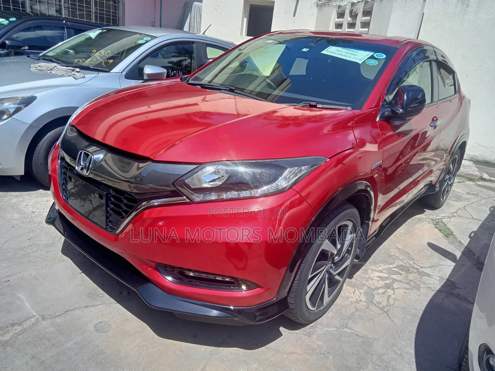 Honda Vezel 2018 Red