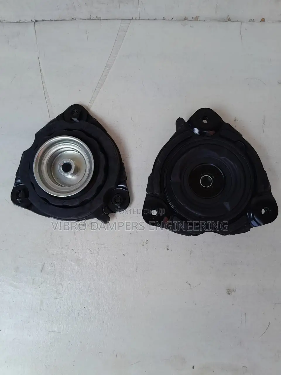 Nissan Teana J32, J33, L33 Front Shock Mounting