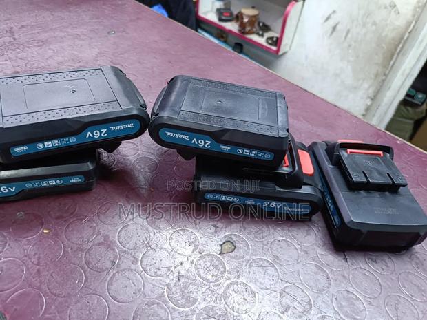 Rechargeable Cordless Battery