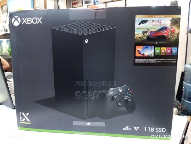 Xbox Series X - main view