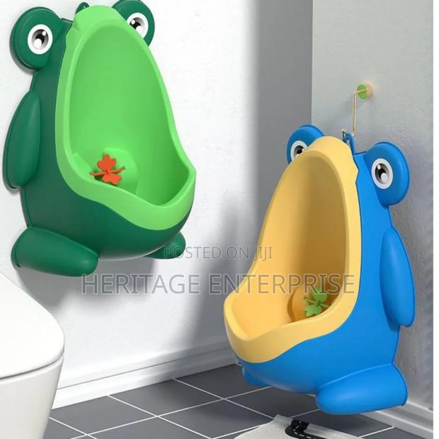 Urinal, Boys Urinal