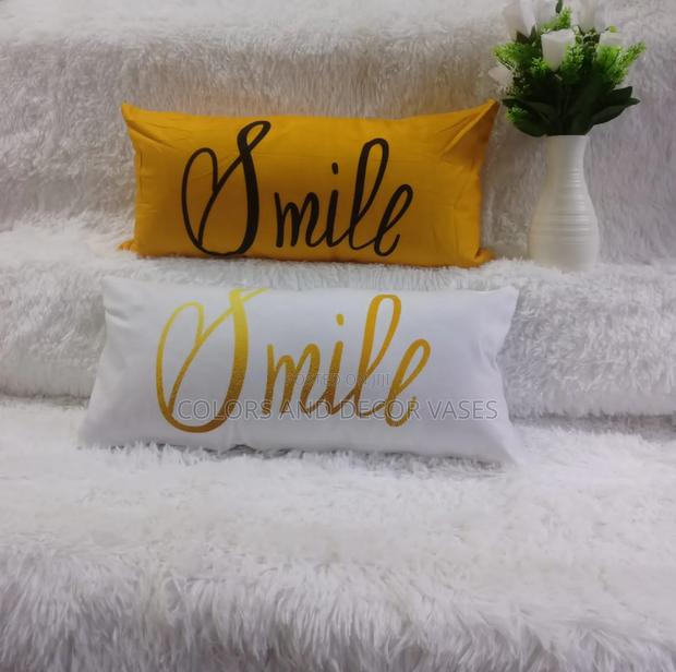 Smile Pillows White and Yellow - main view