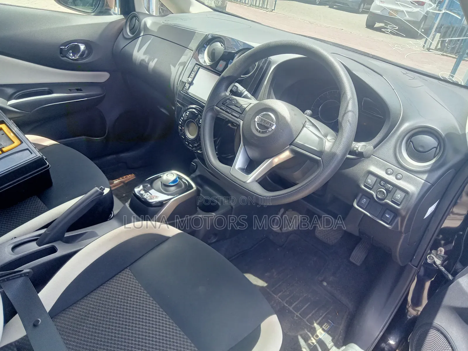 Nissan Note 2017 Black