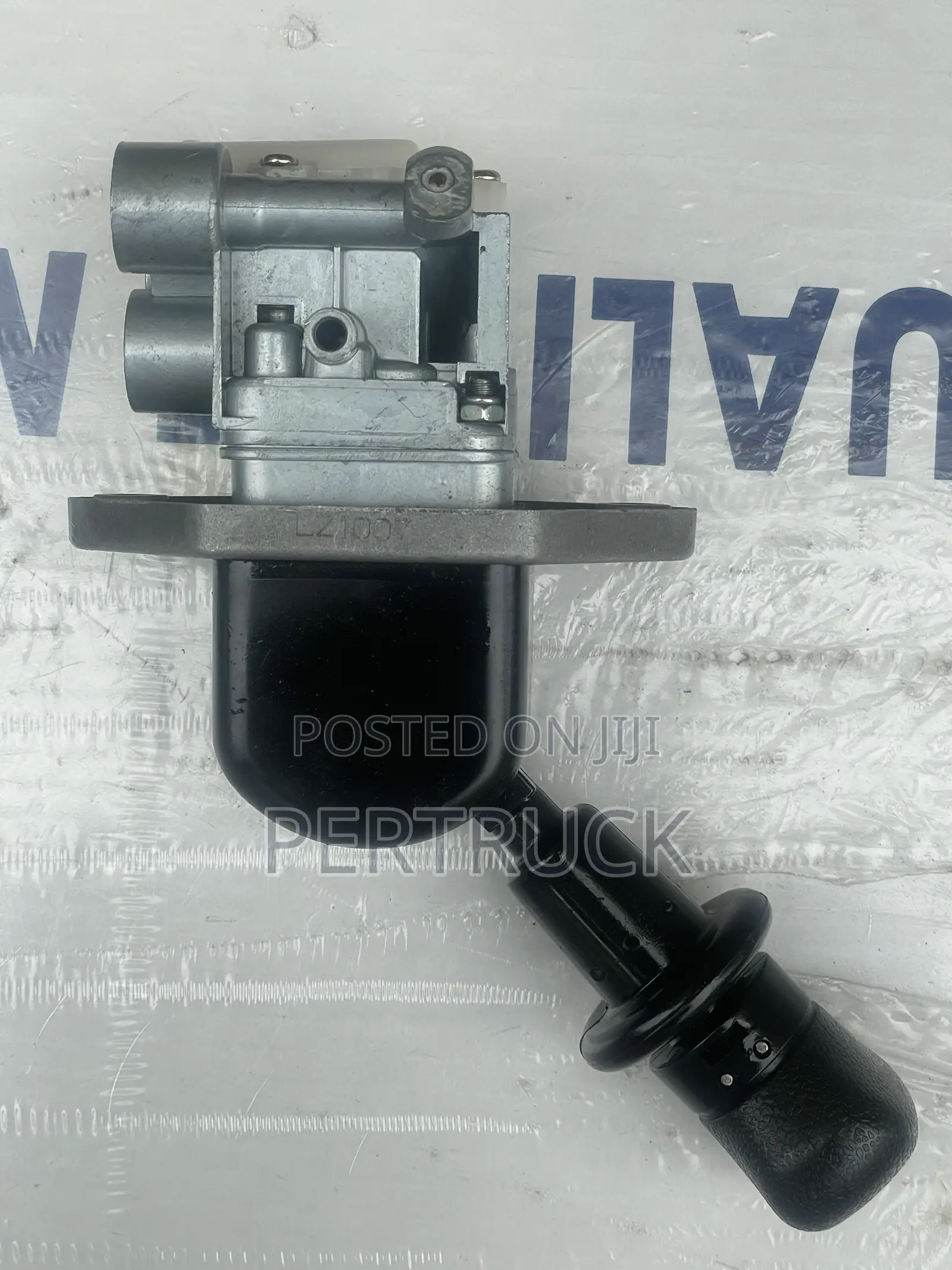 Wg9000360522 Hand Brake Valve Sinotruck,Shacman,Faw,Steyr