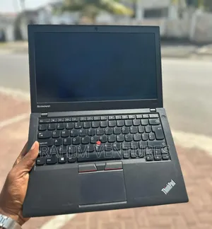 Laptop Lenovo ThinkPad X250 8GB Intel Core i5 HDD 500GB
