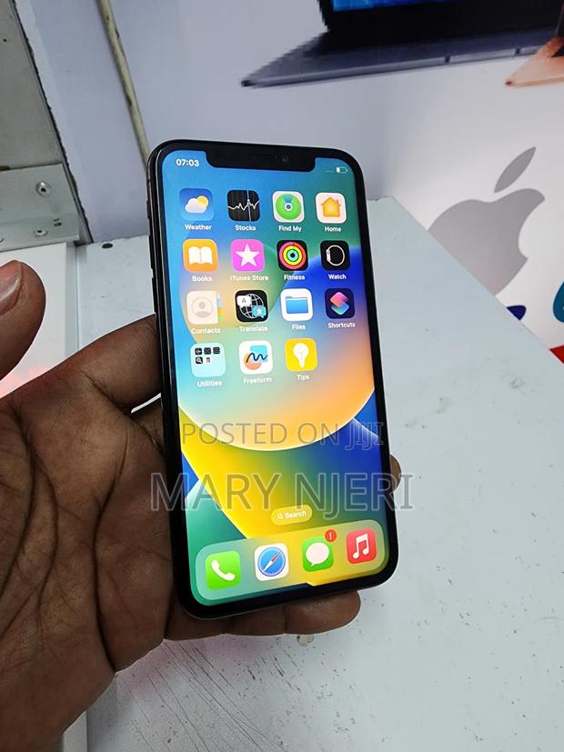 Apple iPhone X 256 GB Black - thumbnail 3