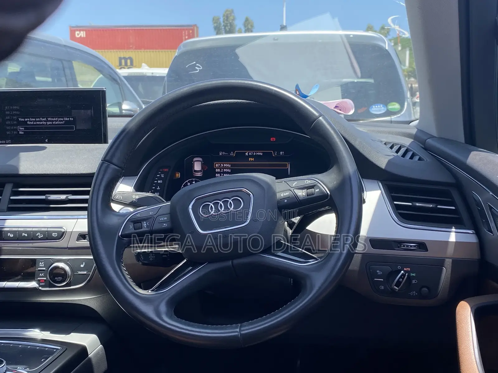 Audi Q7 2018 Green