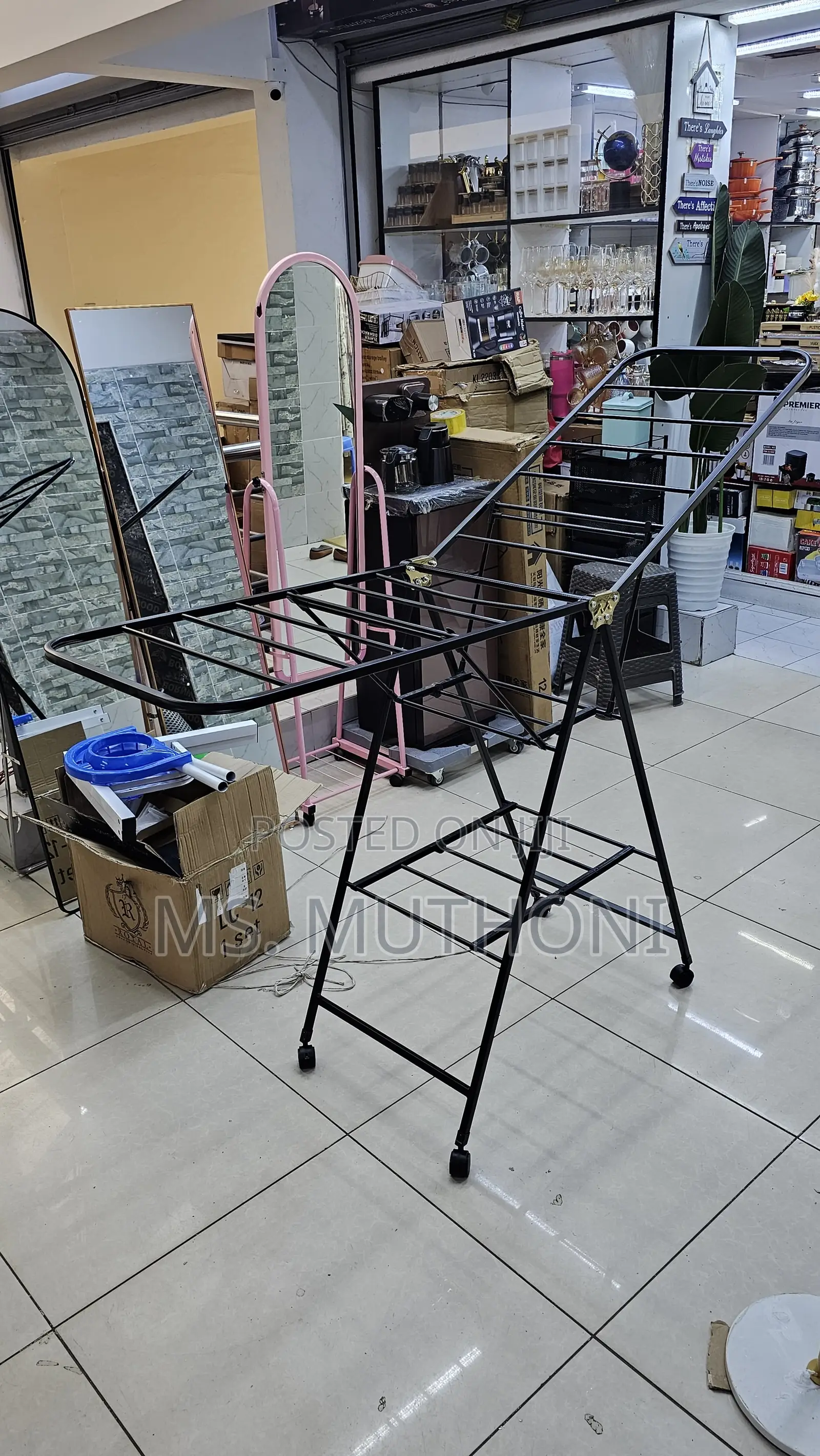Black Movable Outdoor Drying Rack 1.7m (With Wheels)