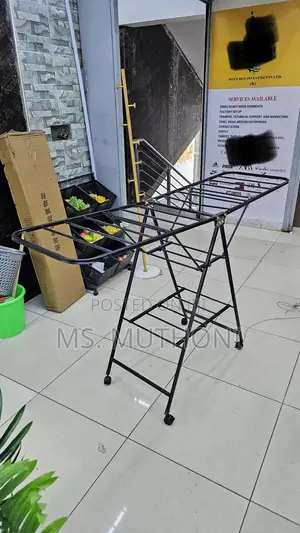 Black Movable Outdoor Drying Rack 1.7m (With Wheels)