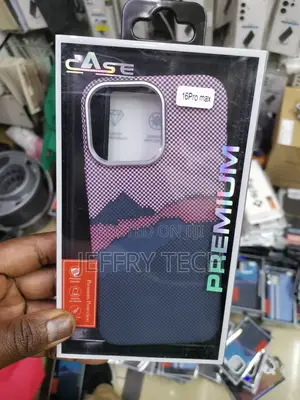 Ultimate Luminous Magnetic Fiber Case iPhone 16 Pro Max
