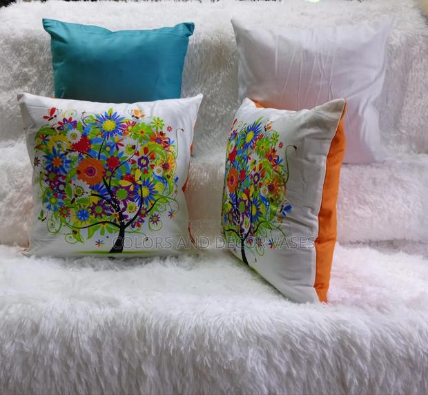 Color Your Home Beautifully With These Pillows