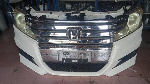 Nosecut Honda Stepwagon - thumbnail 2