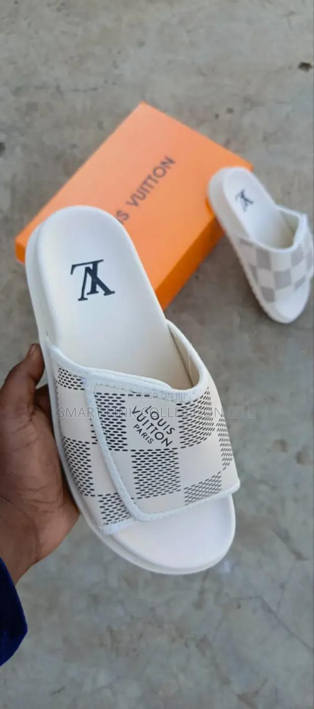 Louis Vuitton Paris Slides - thumbnail 2