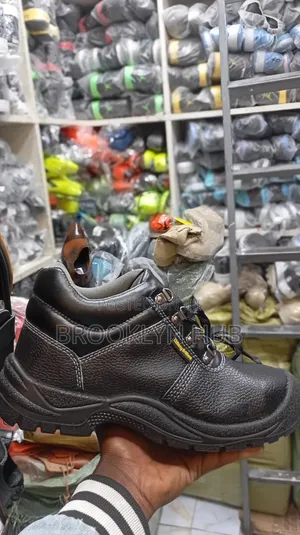 Brilliant Safety Foot Wear * Safety Boots