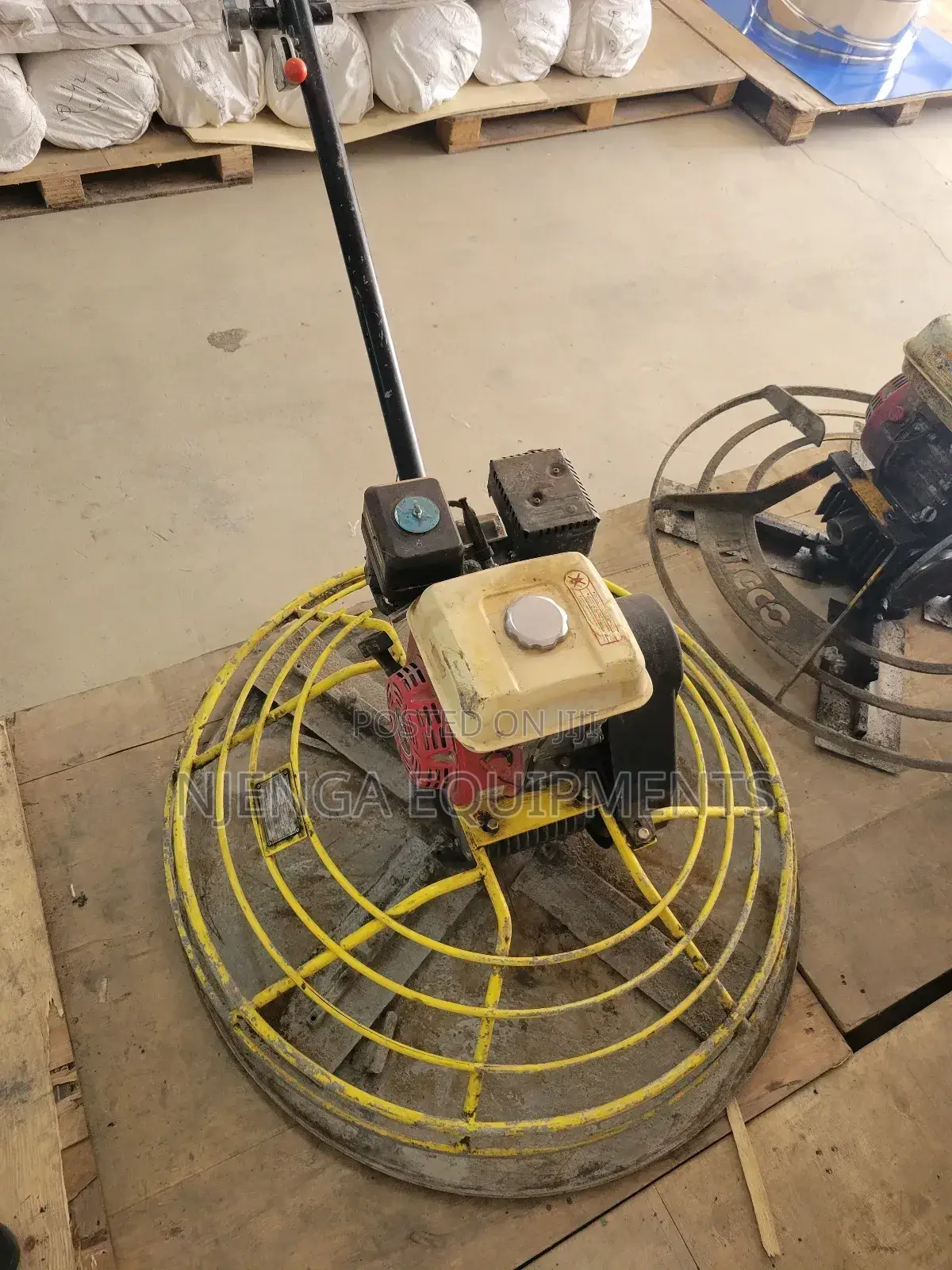 Rental Power Trowel Machine