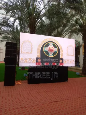 Led Panels Set Up in Outdoor Events