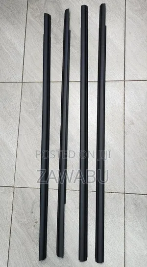 Weather Strip Nissan Xtrail Nt31 2008-2013