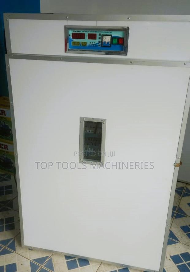 Automatic Ac/Dc Incubator 1232eggs - main view