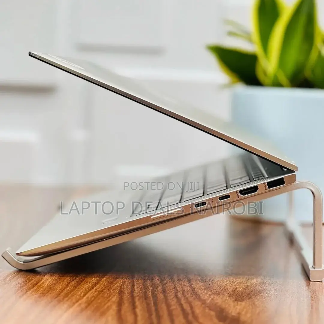 Laptop HP EliteBook 1040 G6 16GB Intel Core I5 SSD 512GB