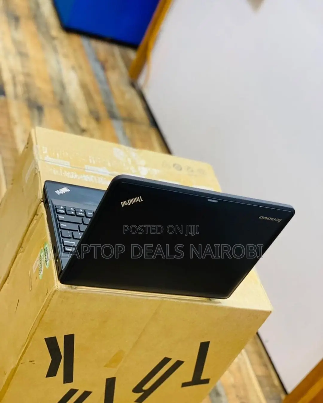 Laptop Lenovo ThinkPad X131e 4GB Intel SSD 128GB
