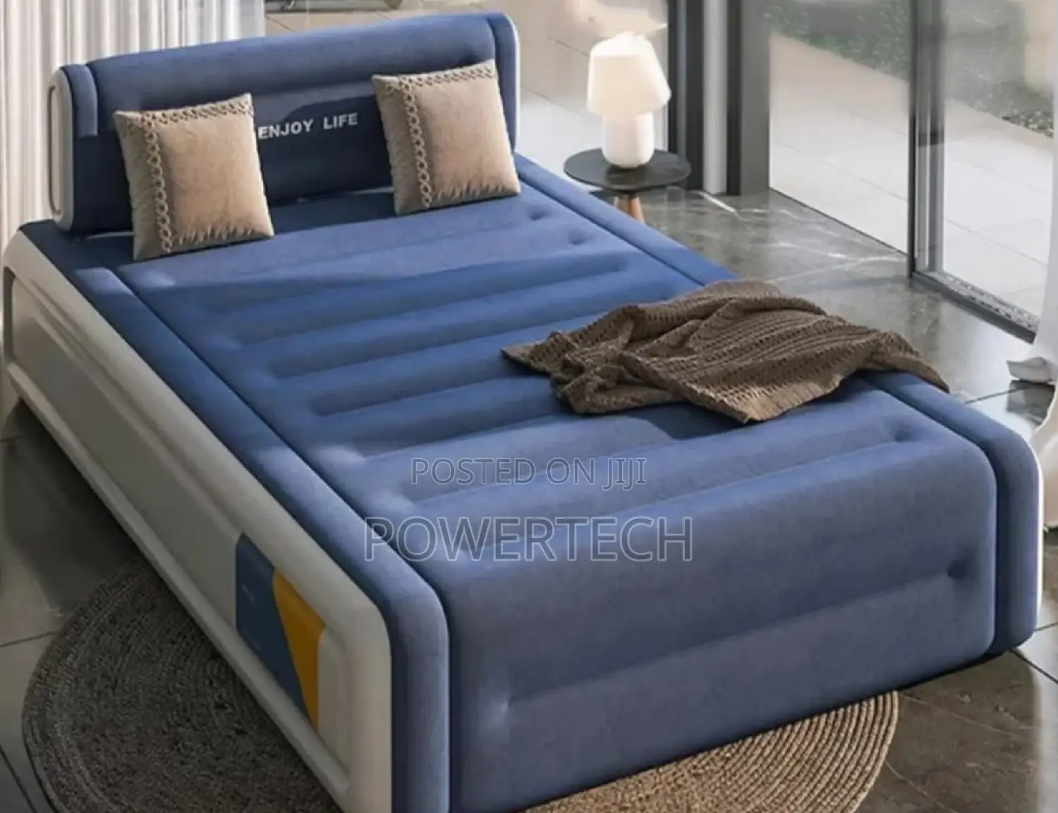 Double King-Size Inflatable Bed