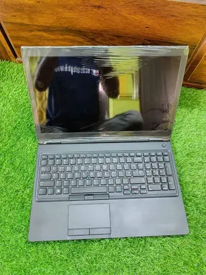 Laptop Dell Latitude E5570 8GB Intel Core I7 SSD 256GB