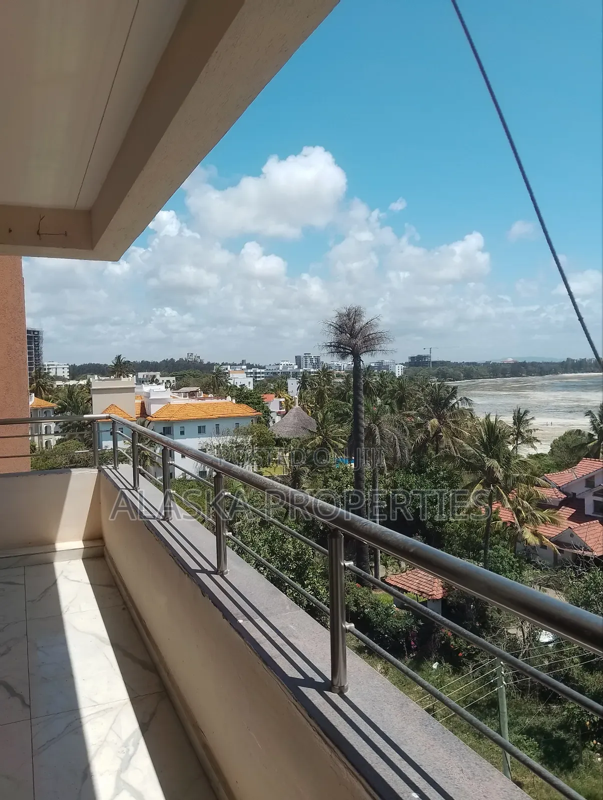 3bdrm Apartment in Nyali Estate for rent