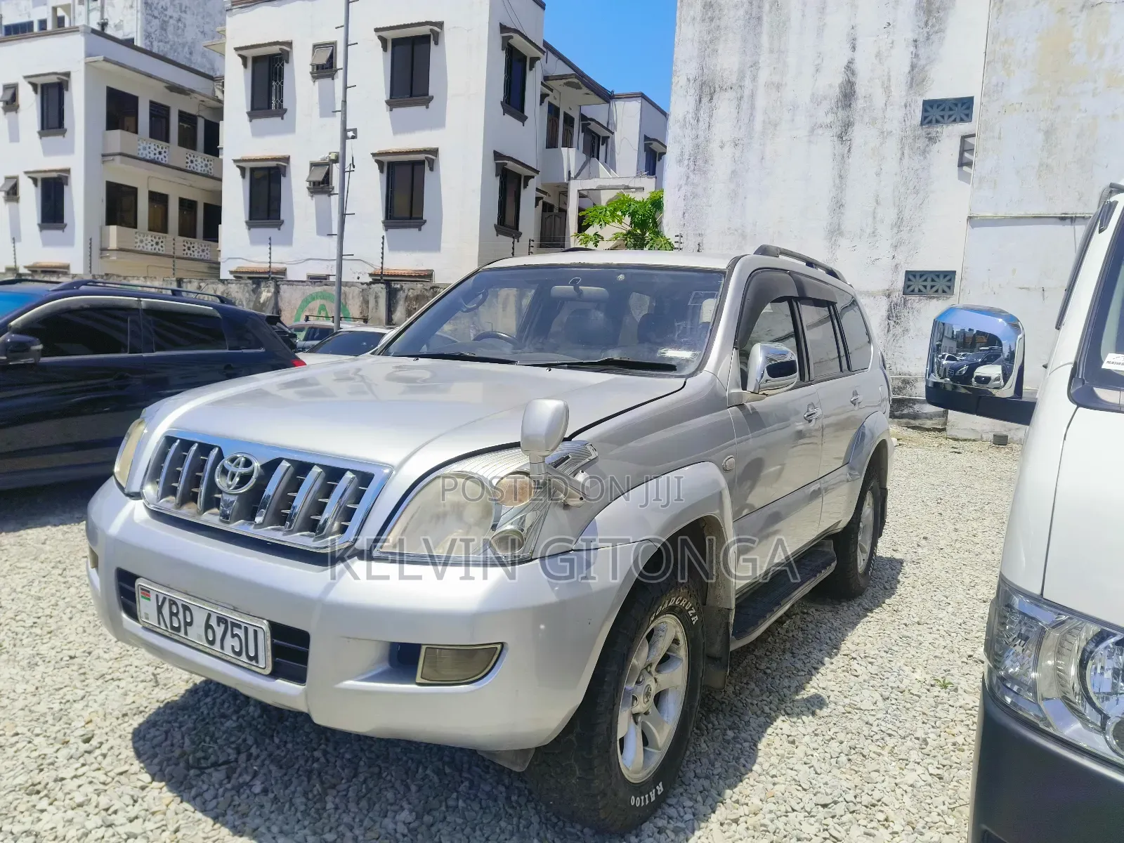 Toyota Land Cruiser Prado 2009 Silver