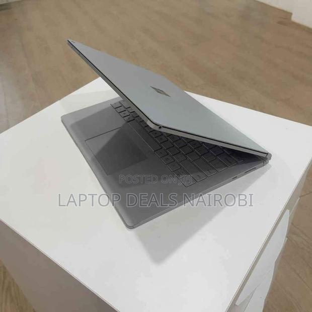 Laptop Microsoft Surface Book 2 16GB Intel Core I7 SSD 512GB - thumbnail 3