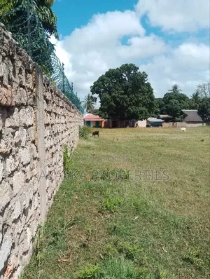 1/8 Acre Plot for Sale in Utange
