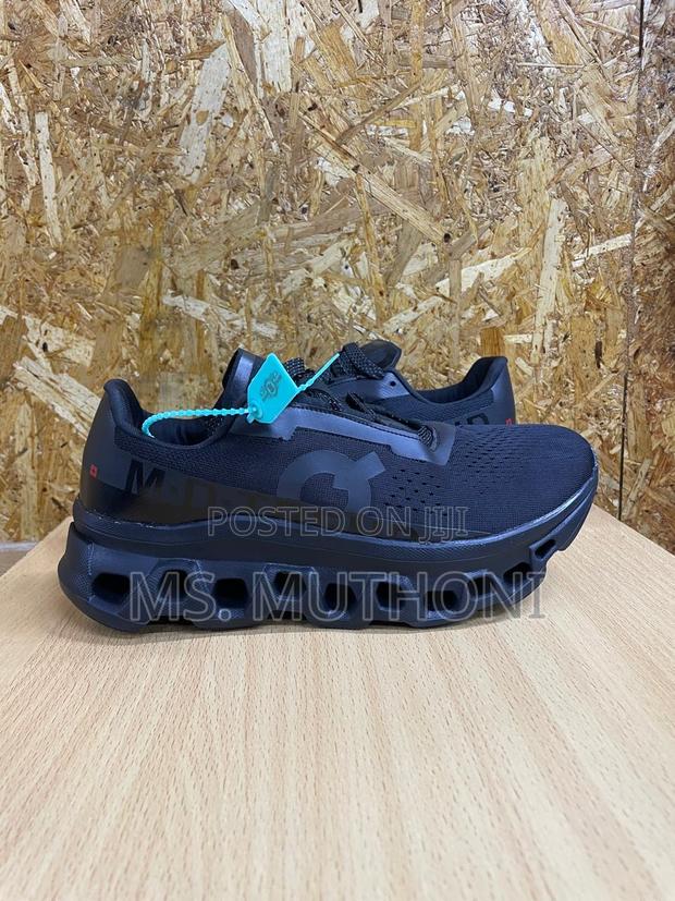 On Cloudgo Now Available Size 40-45 - thumbnail 4