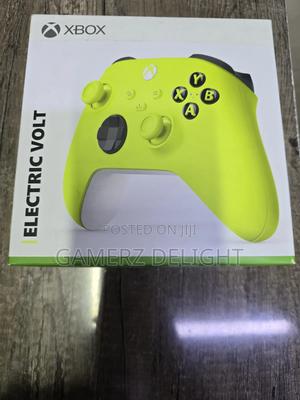 Xbox One Controllers - thumbnail 2
