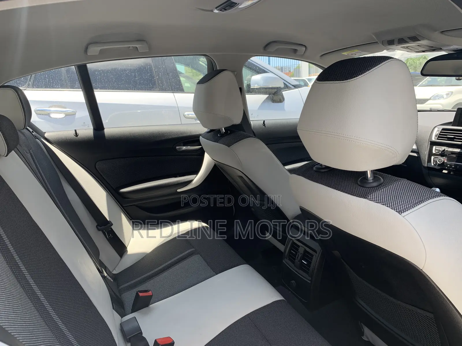 BMW 118i 2017 Off white