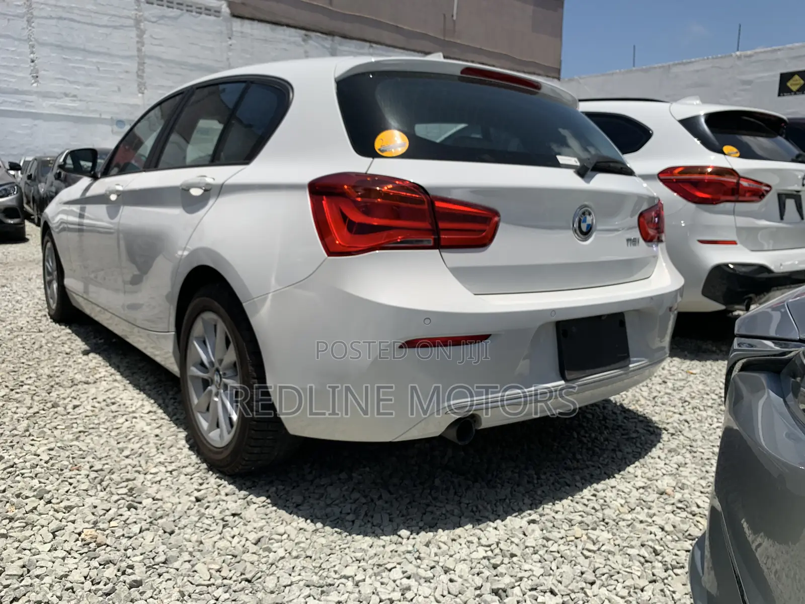 BMW 118i 2017 Off white