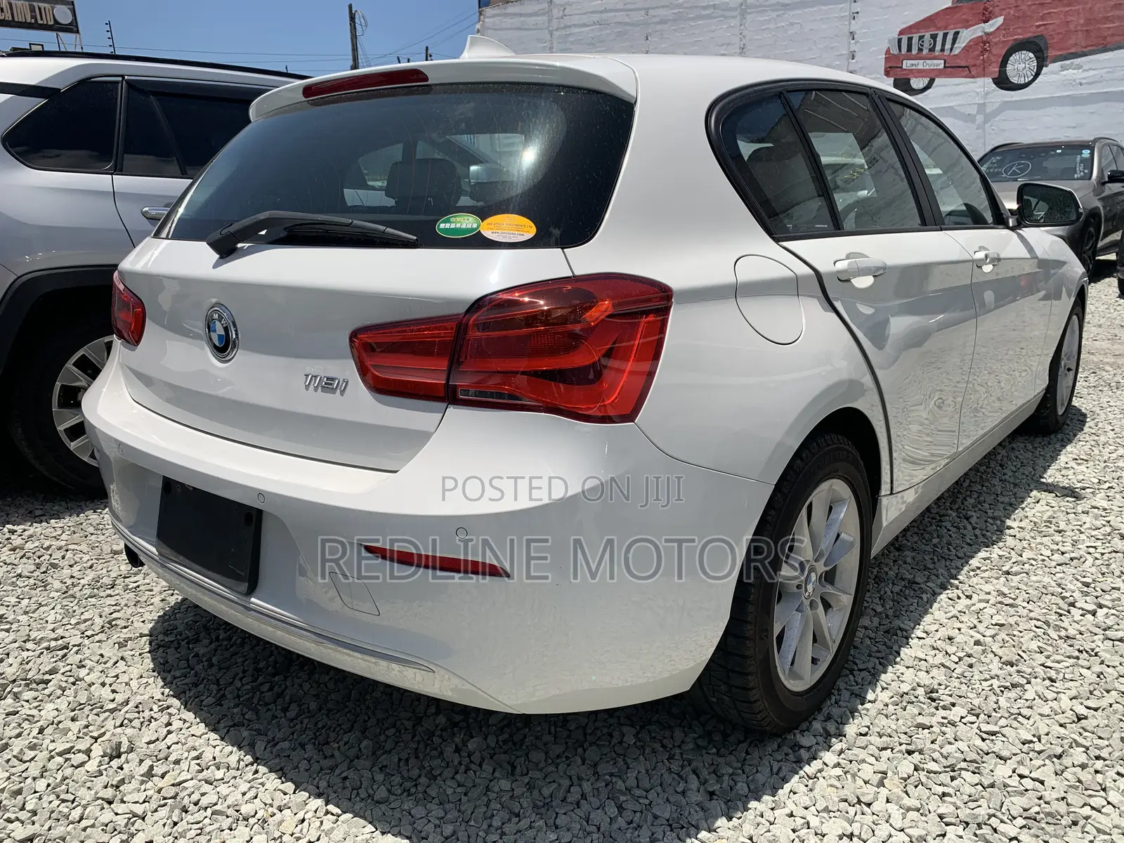 BMW 118i 2017 Off white