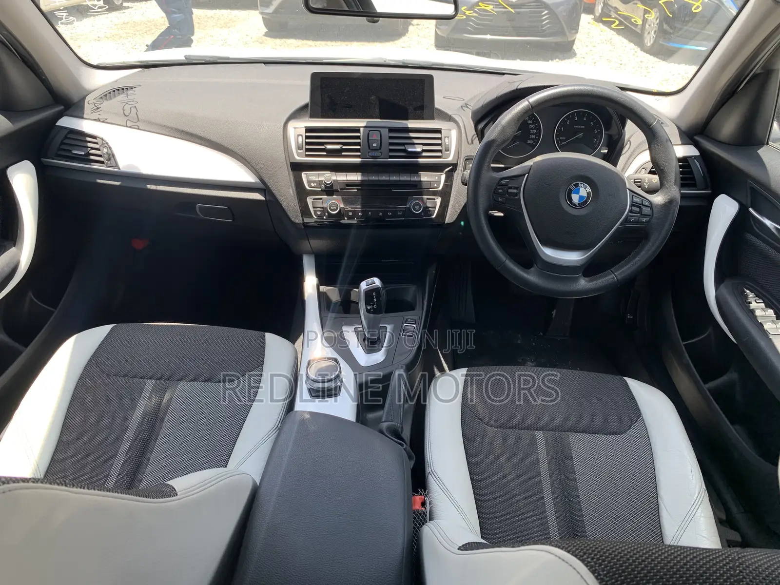 BMW 118i 2017 Off white
