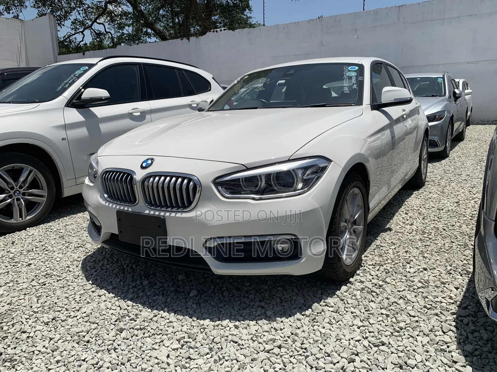 BMW 118i 2017 Off white