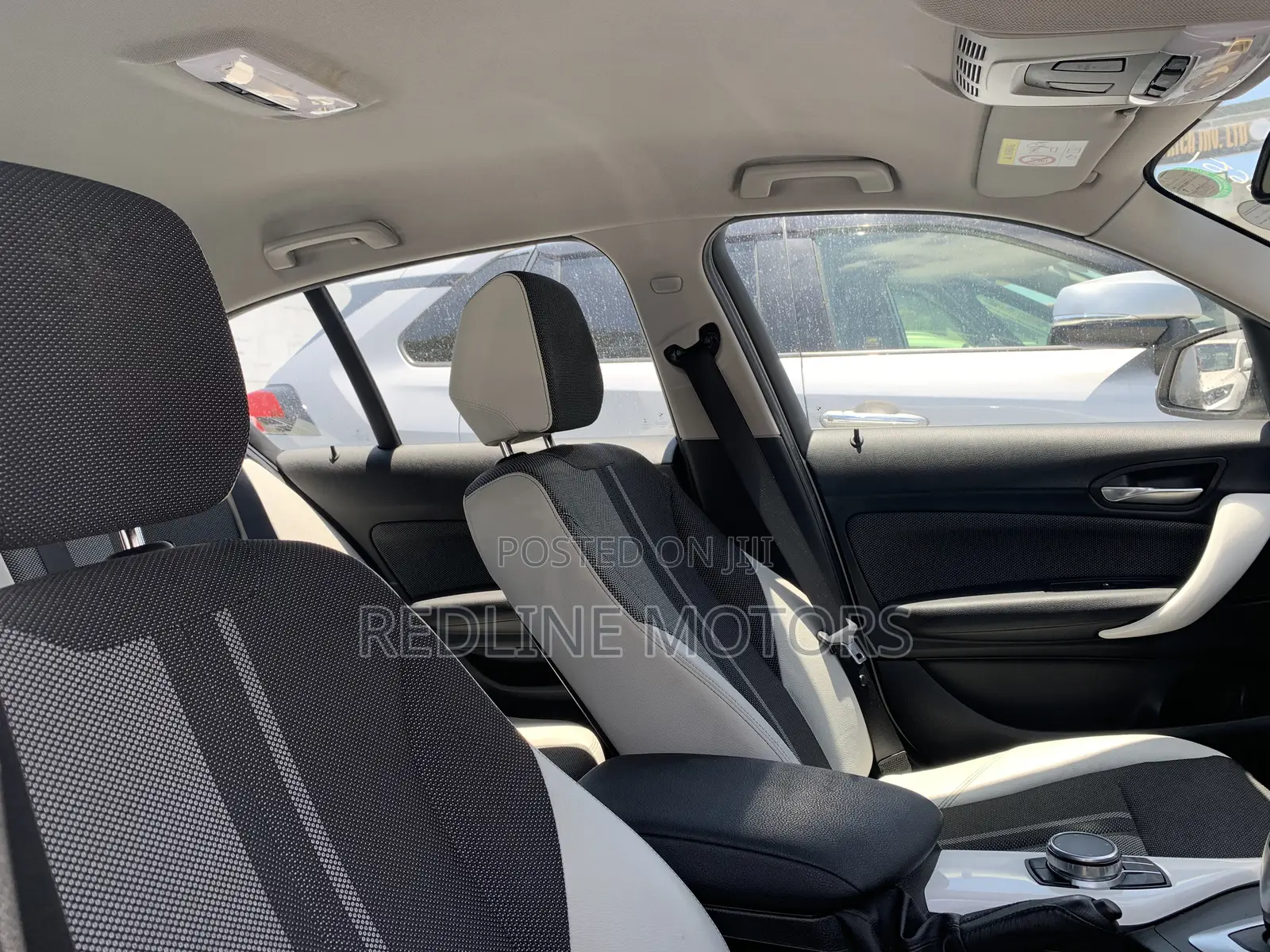 BMW 118i 2017 Off white