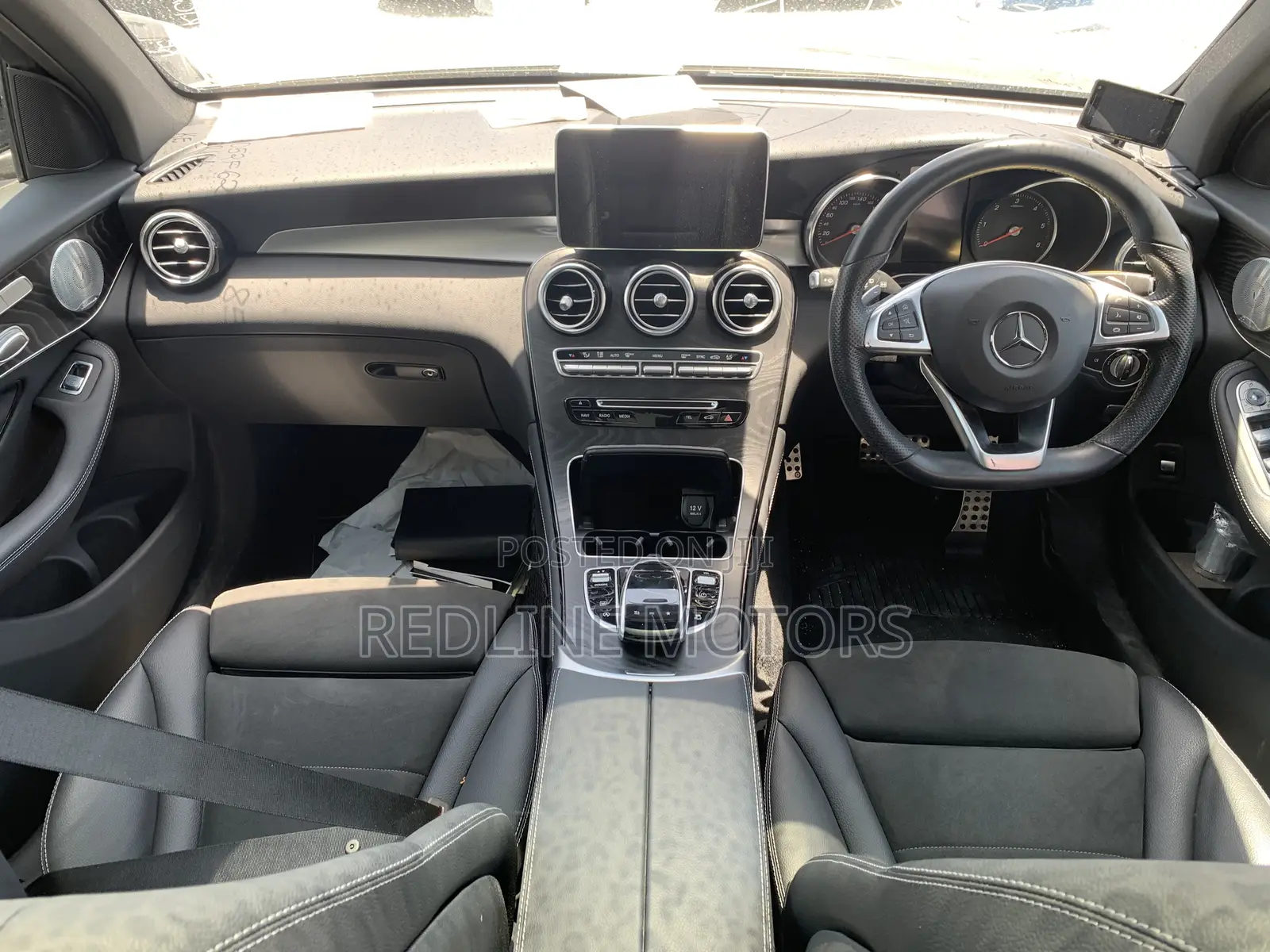 Mercedes-Benz GLC-Class 2019 Ivory