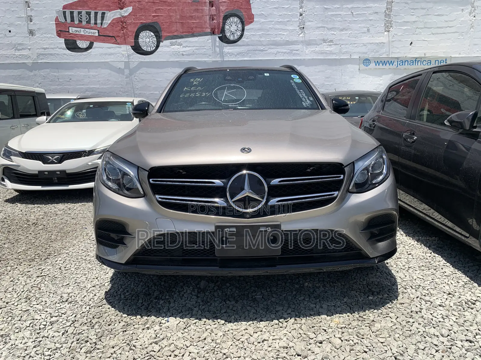 Mercedes-Benz GLC-Class 2019 Ivory