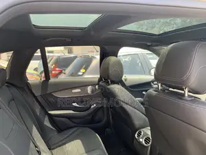 Mercedes-Benz GLC-Class 2019 Ivory