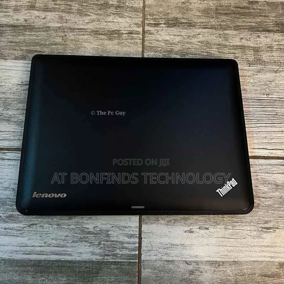 Laptop Lenovo ThinkPad X131e 4GB Intel Celeron HDD 500GB