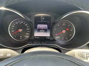 Mercedes-Benz GLC-Class 2017 Silver