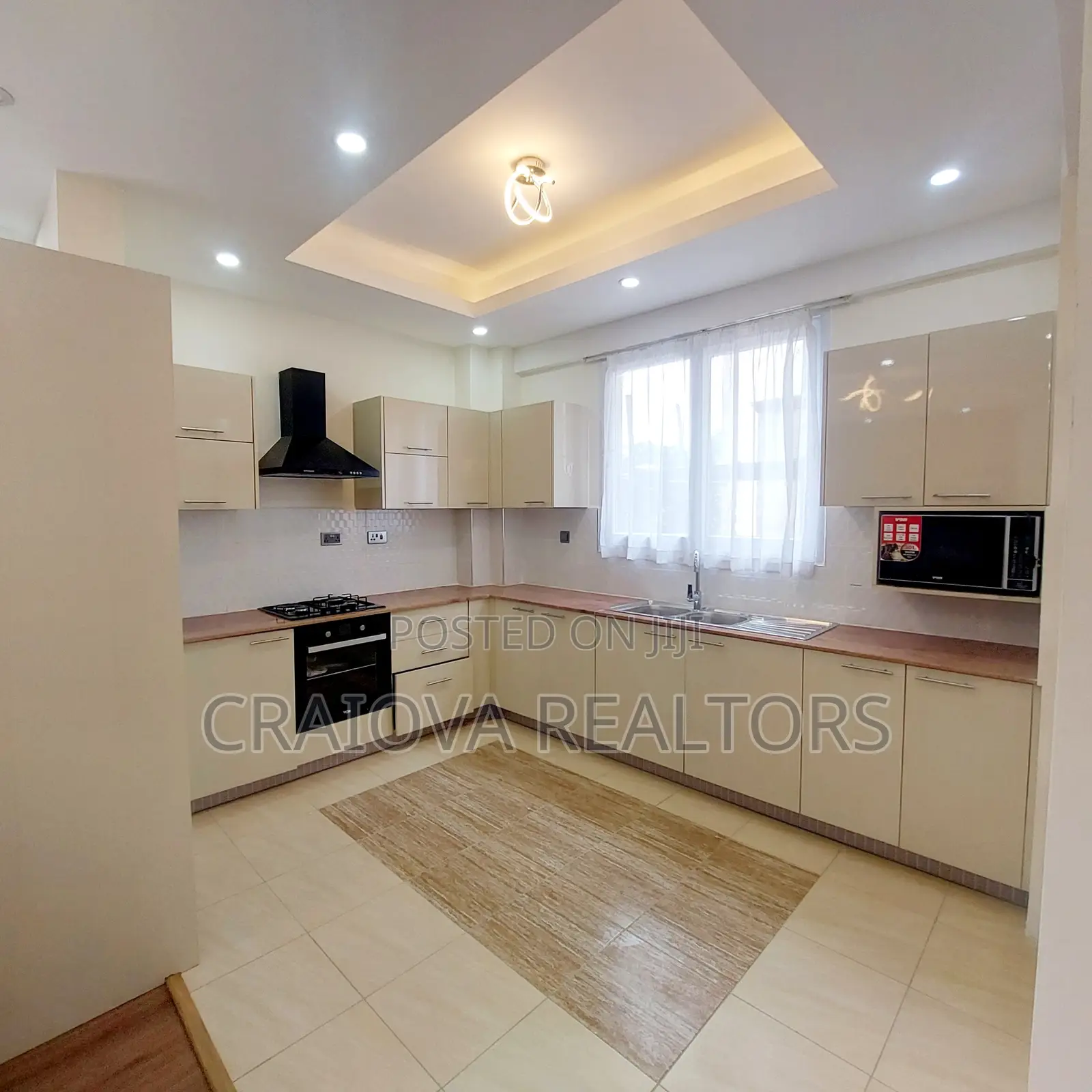 2bdrm Apartment in Lavington for sale