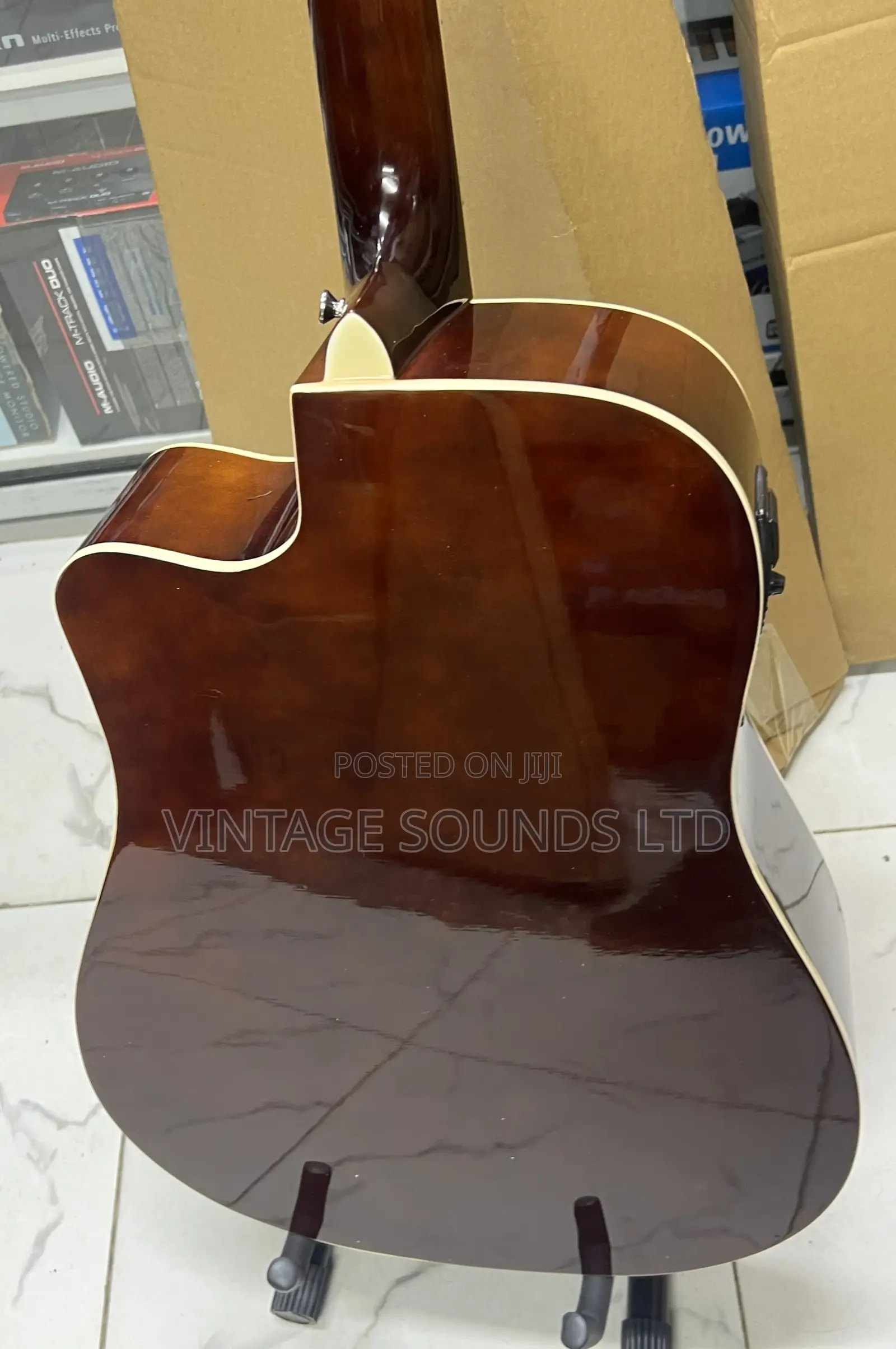 FENDER 41 Semi Acoustic ELECTRIC GUITAR